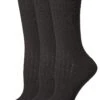 HUE Scalloped Pointelle Socks 3-Pack